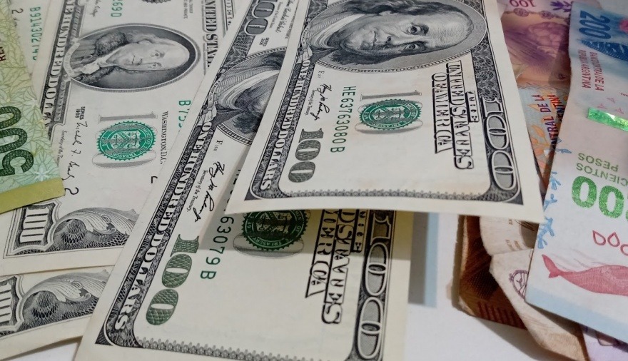 Dólar