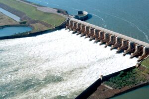 El Gobierno analizará las concesiones hidroeléctricas