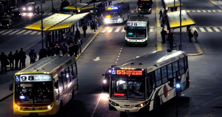 Cuestionan el «lockout patronal» tras el paro de colectivos