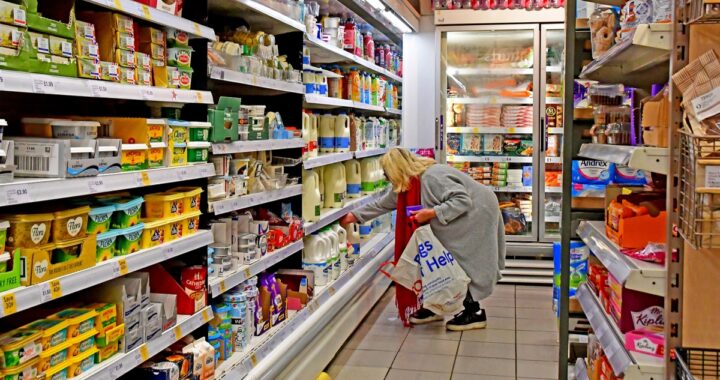 Reino Unido: Precios de alimentos se disparan mientras el Gobierno busca soluciones