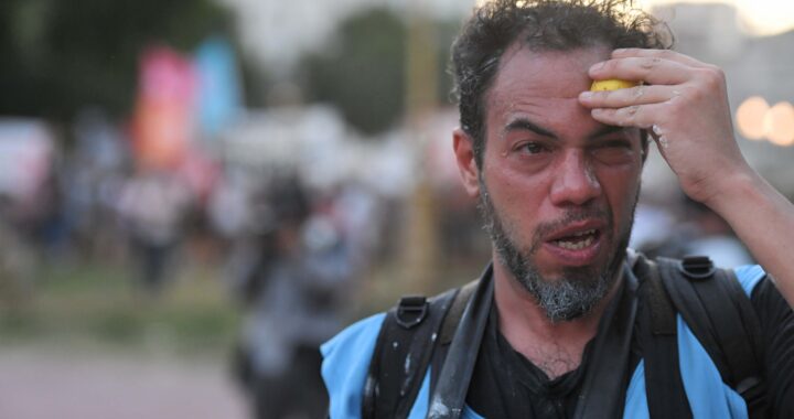 Represión en el Congreso: trabajadores de prensa heridos por balas de goma