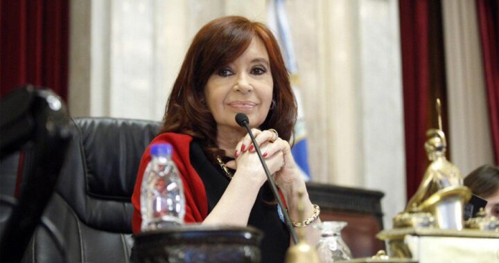 Cristina Kirchner apoyó la marcha universitaria: «Educación pública para la igualdad de oportunidades»