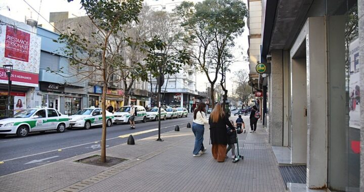 Alak impulsa la rejerarquización y puesta en valor de centros comerciales en La Plata