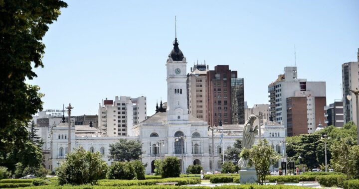 La venta ambulante en La Plata cayó casi 80% en tres meses