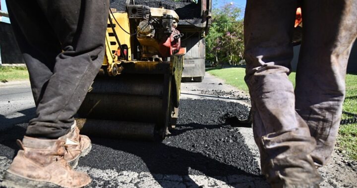 La Plata extiende el plan de obras con trabajos en distintas calles, plazas y centros comerciales