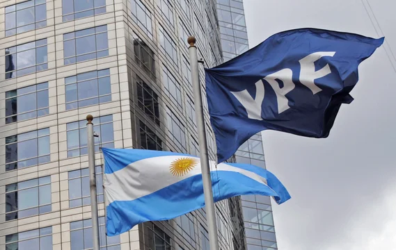 EE UU quiere rechazar el pedido de un fondo buitre para quedarse con activos de YPF