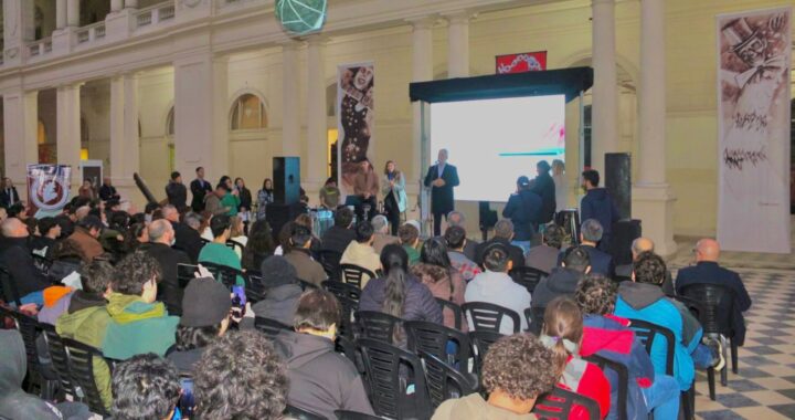 Alak lanzó un programa para promover el empleo joven