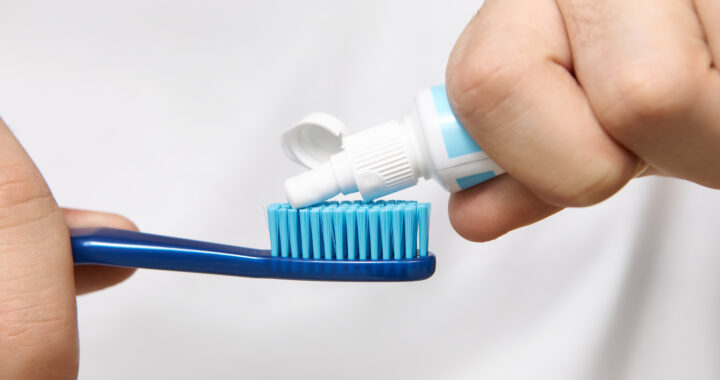 La importancia de la ANMAT: ¿por qué el organismo prohibió la venta de un producto de Colgate?