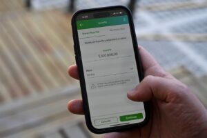 Finanzas personales: con tasas por debajo del 30%, ¿conviene invertir en plazo fijo?