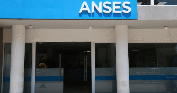 ANSES publicó el cronograma completo de pagos de agosto: ¿cuándo cobrás según tu DNI?