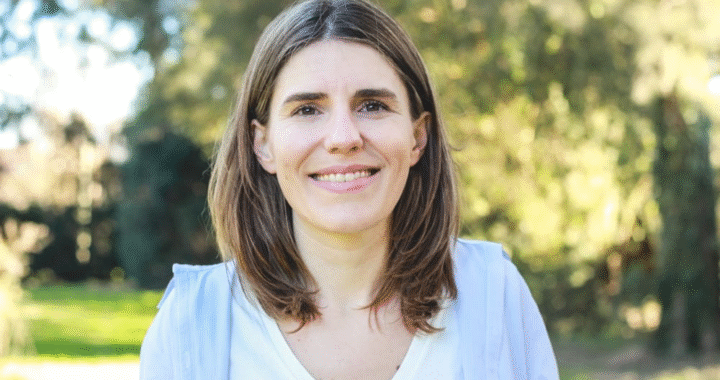 Marina Salzmann: «Milei debe modificar el rumbo de su gobierno»