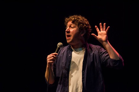 Rubio Peronista celebra 1.500 funciones de humor político