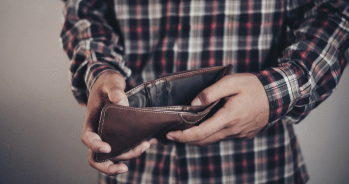 En la Argentina de Milei, 9 de cada 10 trabajadores populares no ganan ni tres salarios mínimos