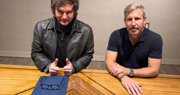 A los amigos, todo: Milei salió a rescatar a un gobernador libertario