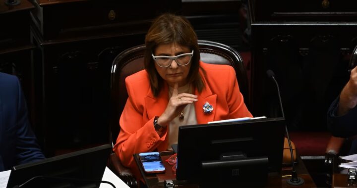 Bullrich justificó la reducción de indemnizaciones con un juicio de un jugador de Independiente