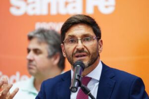 Pullaro: «Ningún policía va a percibir menos de $ 1.350.000»