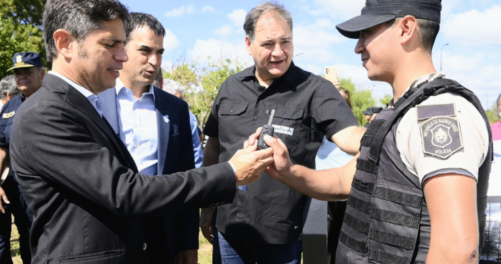 En medio del ajuste nacional, Kicillof refuerza la seguridad con nuevos patrulleros