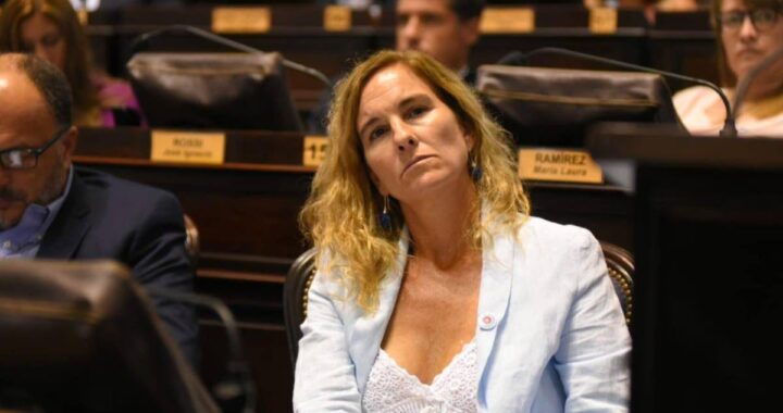 Diputada massista reclama avanzar con la educación emocional en las aulas: «No hay más tiempo»