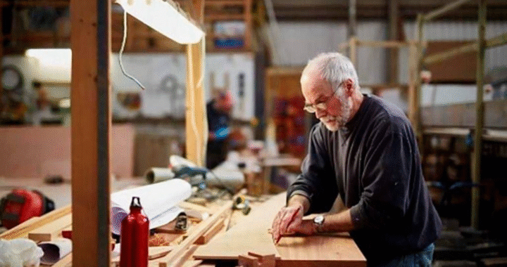 Con jubilaciones que no alcanzan, crece la cantidad de jubilados que vuelven a trabajar