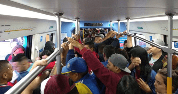 Por decisión de Milei, viajar en el tren se volvió mucho más que un caos