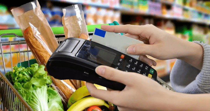 Endeudarse para subsistir: más del 80% pidió prestado para comprar comida