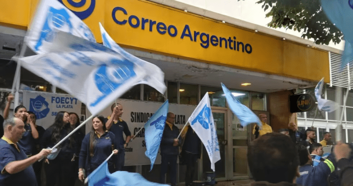 Motosierra en Correo Argentino: ya hay 400 despidos nuevos y temen que lleguen a 900