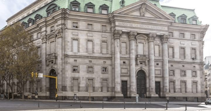 El Banco Nación gasta millones en pauta y se niega a blanquear a los beneficiados