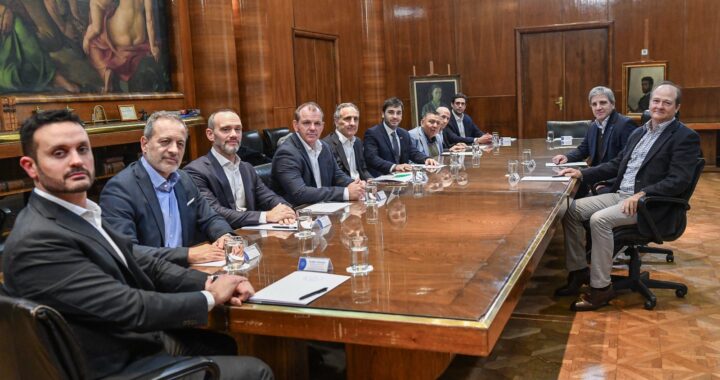 Pan American Energy presentará al RIGI un proyecto para aumentar la producción en Chubut