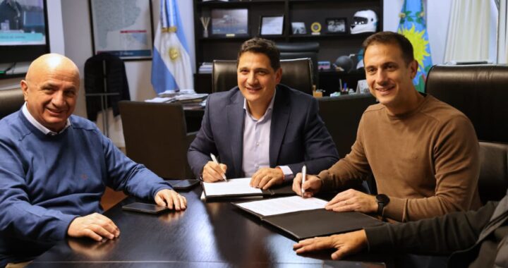 Marinucci recibió a Álvarez y Russo para fortalecer las políticas viales en Lanús