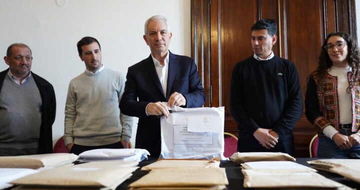 La Plata: avanza la licitación pública de servicios municipales de zanjeo, corte de pasto y barrido
