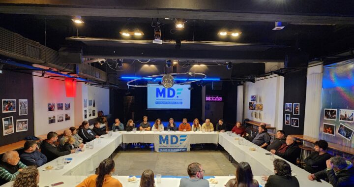 Agrupaciones y referentes sindicales se reunieron para ampliar el Movimiento Derecho al Futuro en la Ciudad