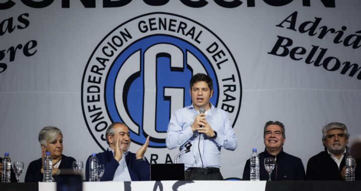 Kicillof: «El problema de la Argentina tiene nombre y apellido: Javier Milei»