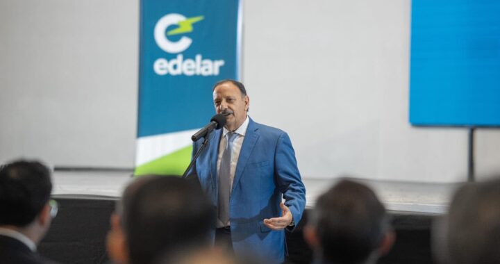 En La Rioja, Quintela extendió por 60 días el congelamiento de tarifas de servicios esenciales