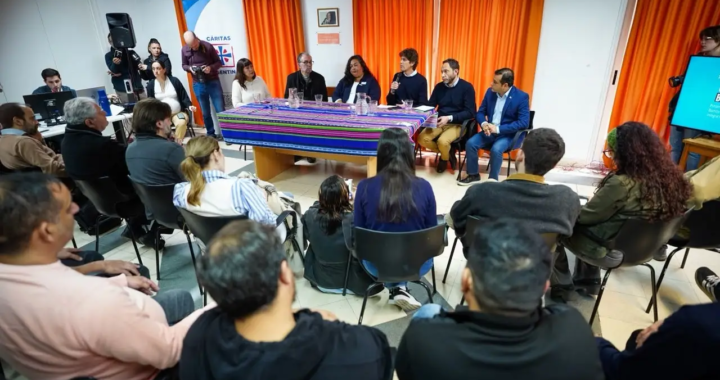 Por el abandono de Milei, barrios populares impulsan acciones para concretar obras públicas