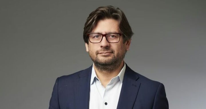Alejandro Grillo: «La gente se endeuda para pagar la comida»