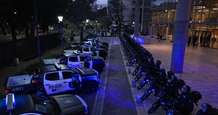 Auditoría a la Policía de la Ciudad: detectaron fallas y registros inconsistentes con los patrulleros